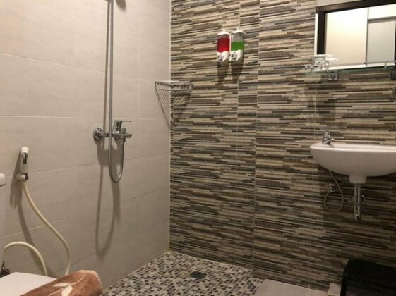 OYO 3255 Enam Delapan Residence - Photo3