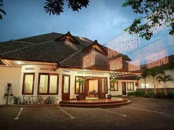 Paniisan Hotel