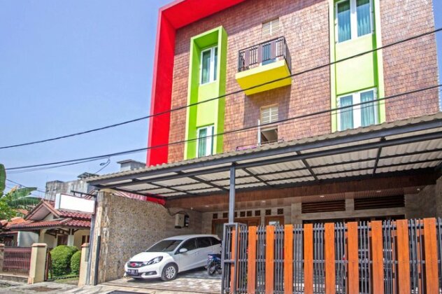 Panyawangan Guesthouse - Photo4