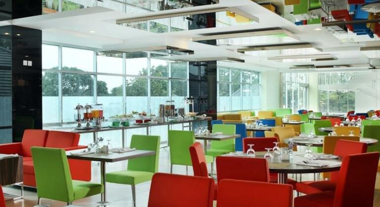 Patra Comfort Bandung - Photo3