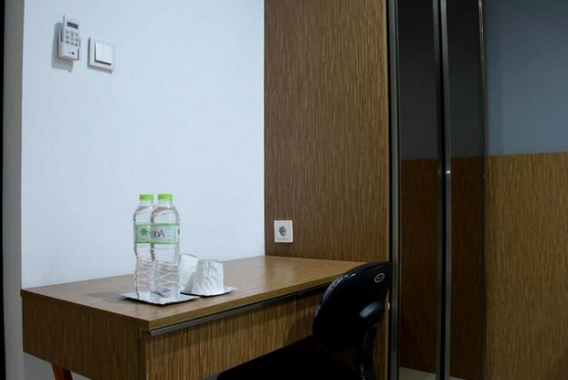 RedDoorz @ Jatinangor - Photo5