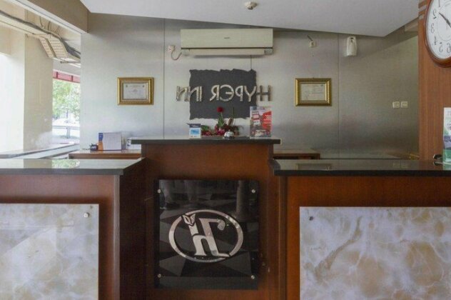 RedDoorz @ Paskal Hyper Square - Photo5
