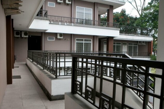 RedDoorz Plus near Sukajadi 2 - Photo4