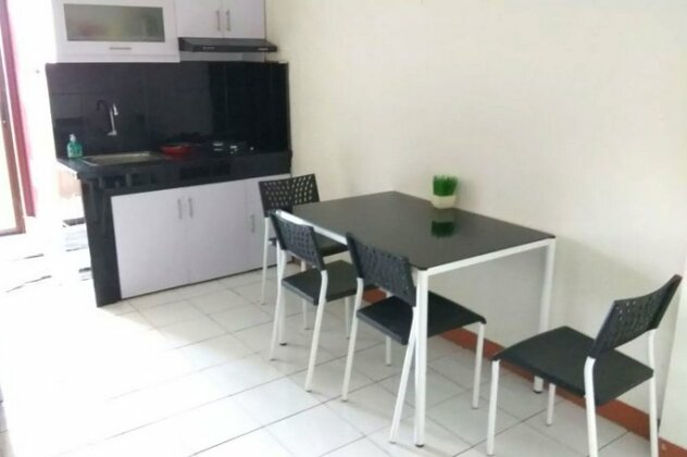 Rocky Apartment Bandung - Photo3