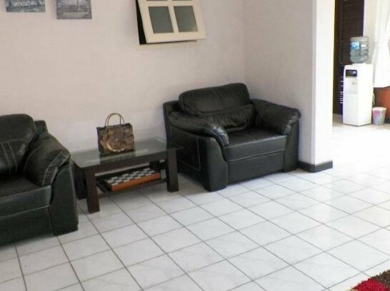 Rumah Resik Guest house - Photo3
