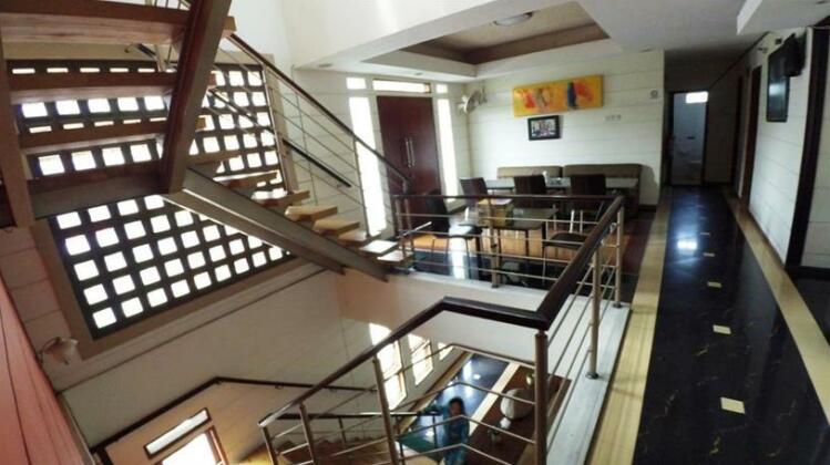 Rumah Tawa Hotel Syariah - Photo2