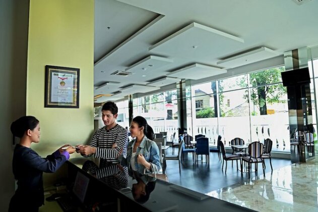 Serela Cihampelas Hotel - Photo4