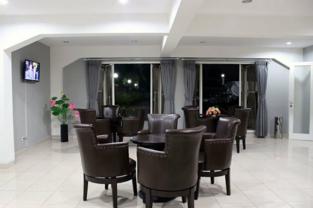 Setra Priangan Guesthouse - Photo2
