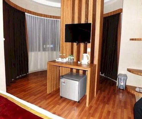 Specia Hotel - Photo3