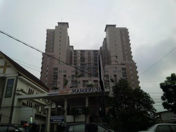 Sudirman Suite Apartment 2212 - Photo4