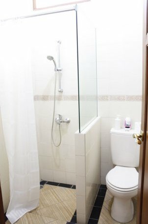 The Attic Bed & Breakfast - Photo2