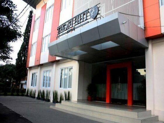 The Eight Hotel