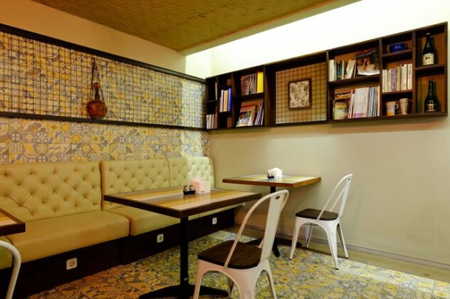 Tibera Hotel Ciumbuleuit - Photo5