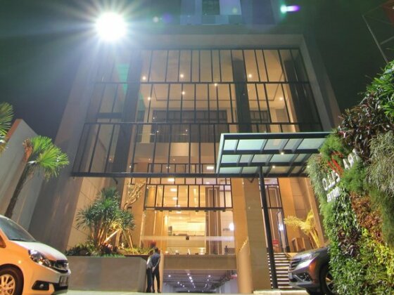 Travello Hotel