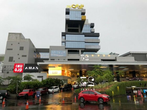 Yello Hotel Paskal Bandung - Photo2