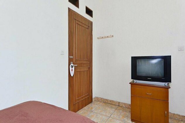 ZEN Rooms Antapani Syariah - Photo3