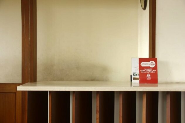 ZEN Rooms Cipaganti - Photo4