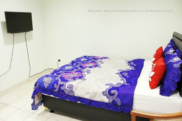 ZEN Rooms Cipedes Tengah Sukajadi - Photo4