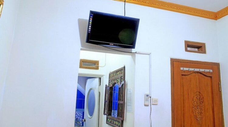 ZEN Rooms Yupiter Barat - Photo5