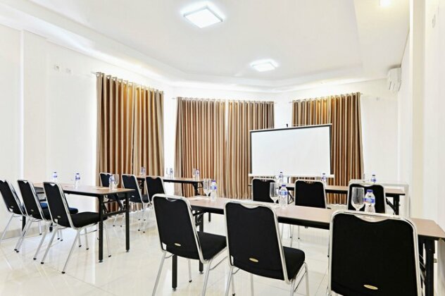 ZenRooms Riau Natuna - Photo4