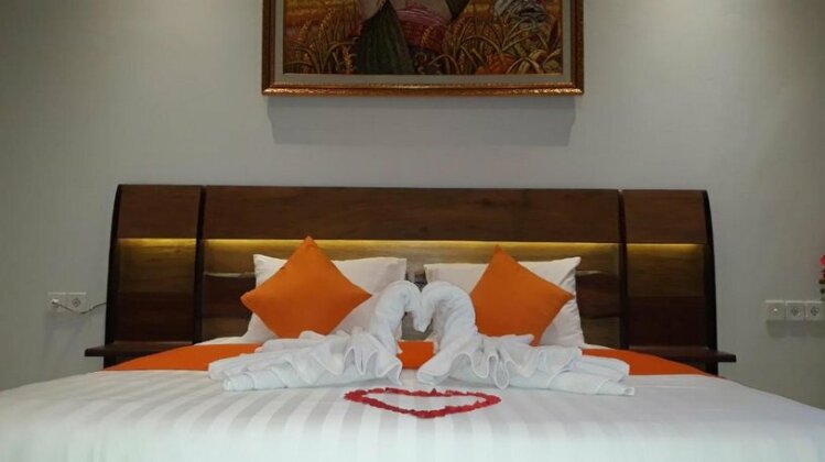Banyuriris Villa - Photo4