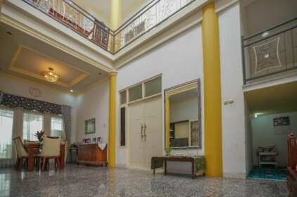 RedDoorz Syariah near Museum Lambung Mangkurat 2