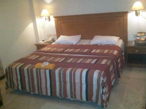 Permata Hotel - Photo5