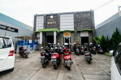 Reddoorz Plus @ Banjarmasin Tengah