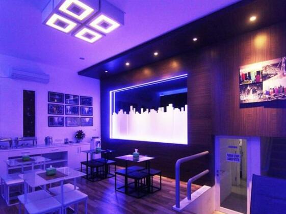 Trans City Hotel - Photo4