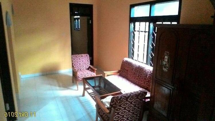 Ijen Transit Guest House - Photo4