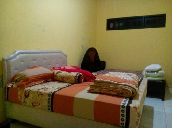 Ijen Transit Guest House - Photo5