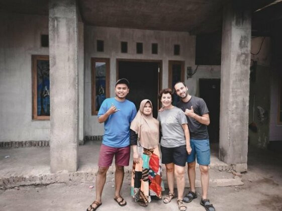 Ijen Youth Homestays - Photo4