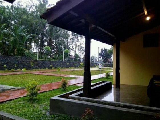 Kampoeng Joglo Ijen - Photo3