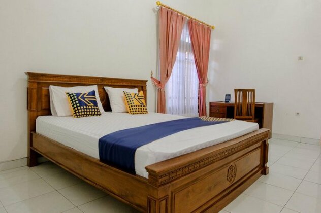 SPOT ON 2668 Pakis Residence - Photo2