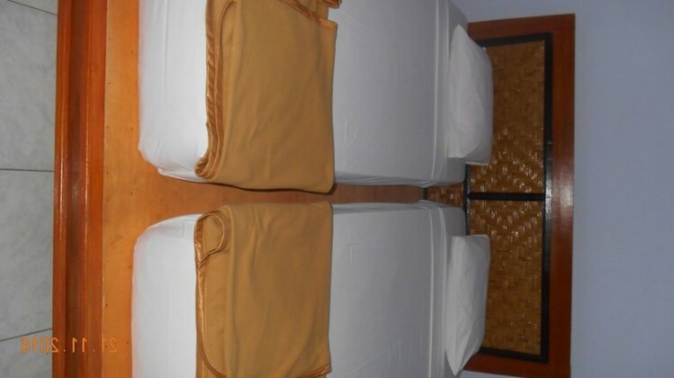 The Local Menjangan Homestay - Photo5