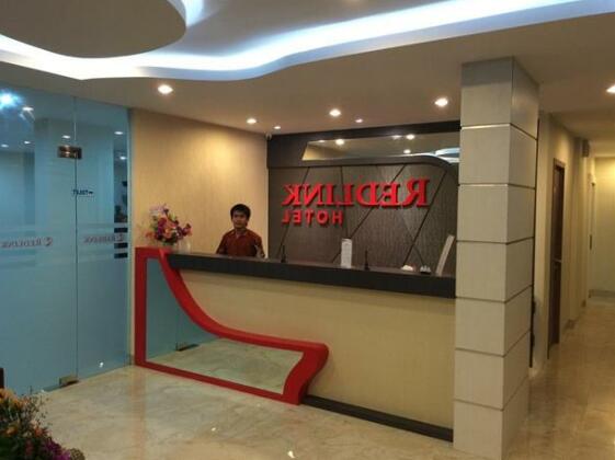 Redlink Batam - Photo4