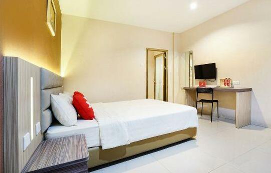 ZEN Rooms near Teluk Tering - Photo5