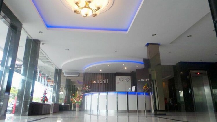 Link Hotel Batu Aji - Photo4