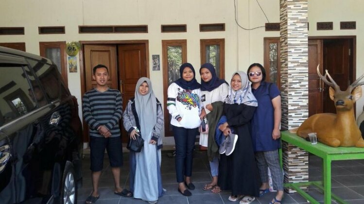 Anjas Homestay - Photo3