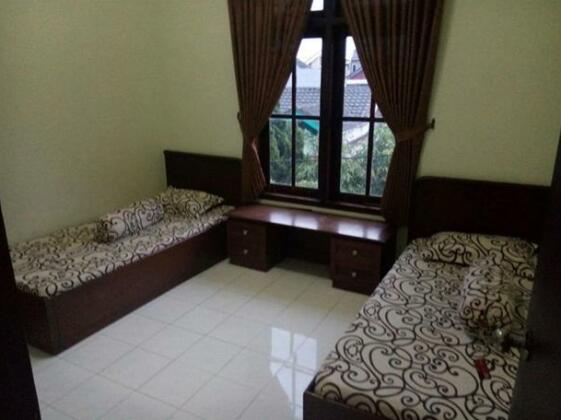 Bumi Asri Guesthouse - Photo5