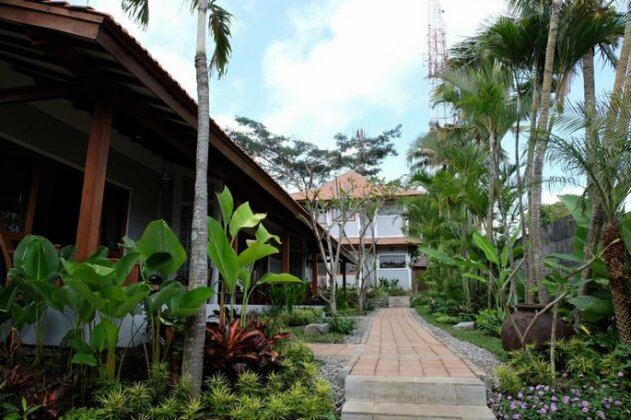 Kemboja Bed and Breakfast Cafe - Photo2