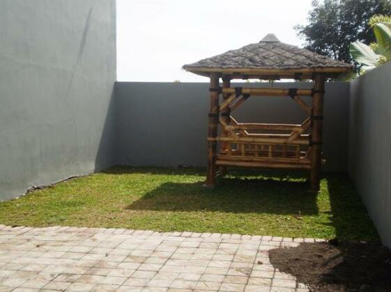 Maylinda Villa - Photo3