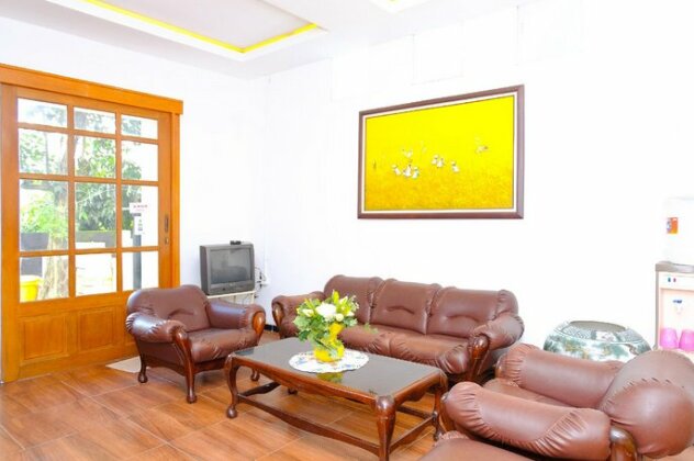 OYO 354 32 Residence - Photo5