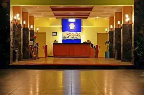 Pondok Jatim Park Hotel & Cafe - Photo5