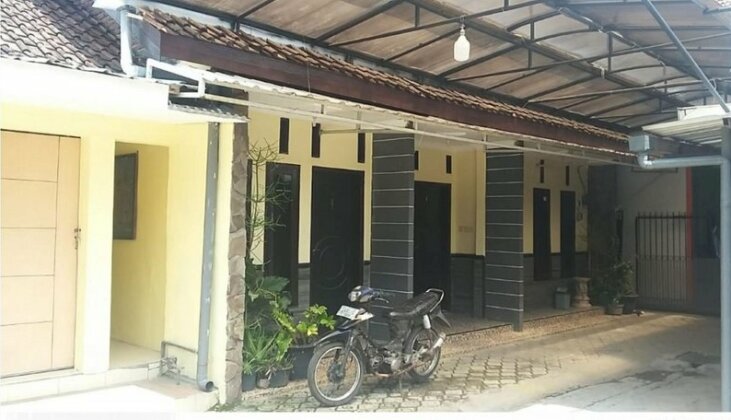 Rosi Homestay - Photo2