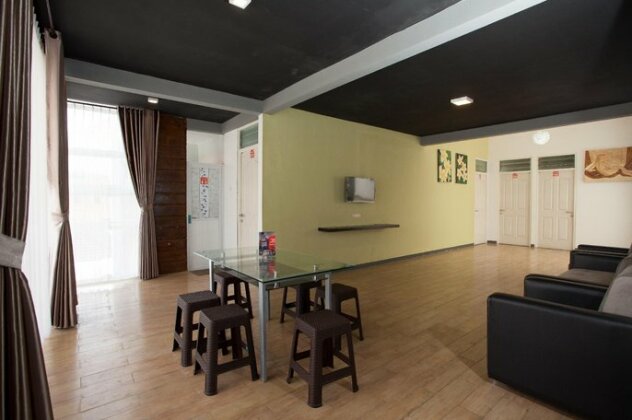 Samadi Guesthouse - Photo2
