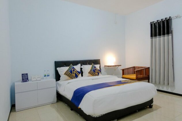 SPOT ON 1687 Griya Harmony Family Syariah - Photo3
