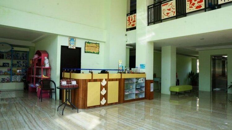 Transformer Center Hotel - Photo2