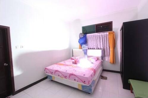 Zam Zam Villa & Resto - Photo4