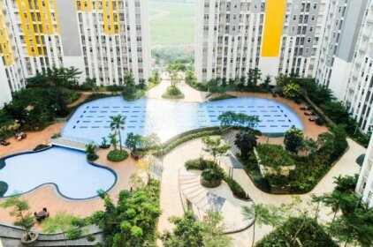 Homey 3BR Springlake Summarecon Apartment Bekasi By Travelio